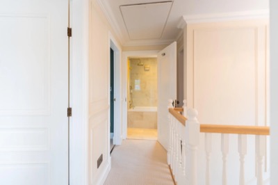 Landing and stair balustrade